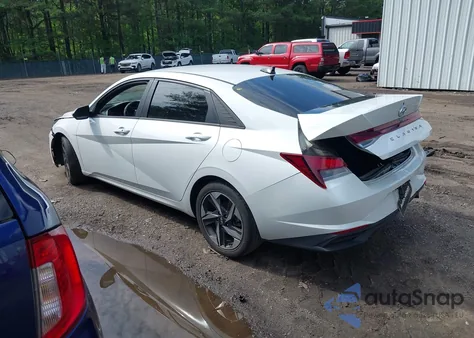 2023 Hyundai Elantra Sel z USA, uszkodzony, nr VIN 5NPLS4AG8PH092885